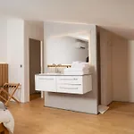 Apartment Bouquerie