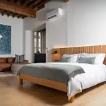 Apartment Bouquerie